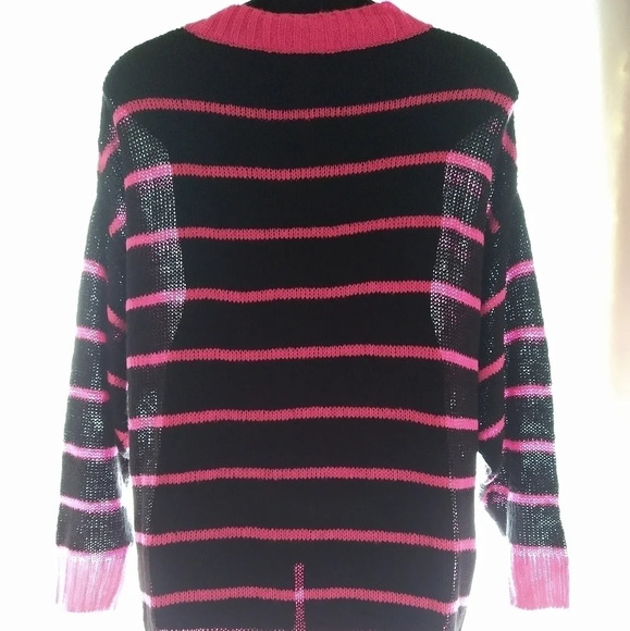 LULA Roe Lucille Sweater NWT - Picture 4 of 10